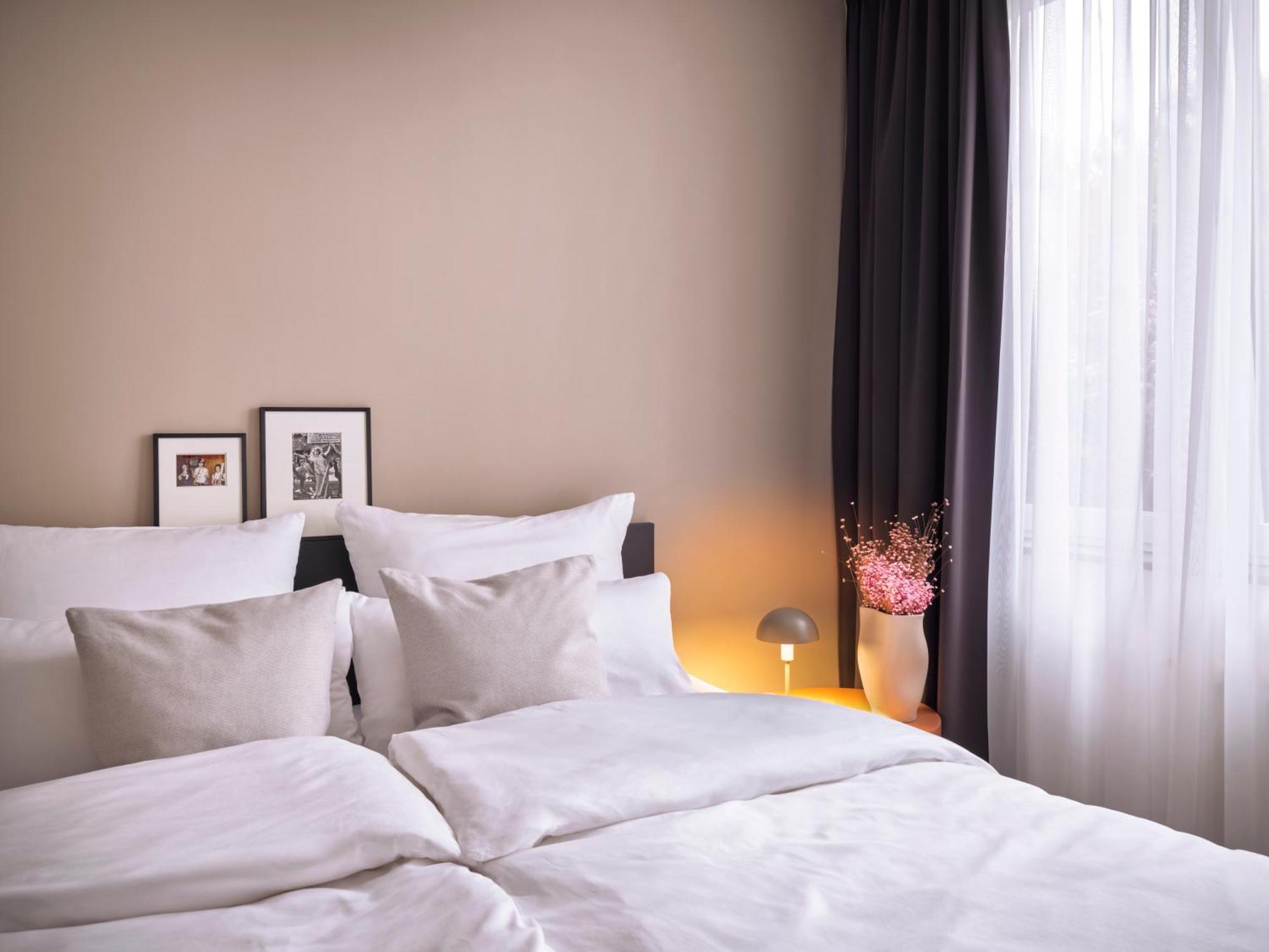 Stayery Cologne Suelz מראה חיצוני תמונה